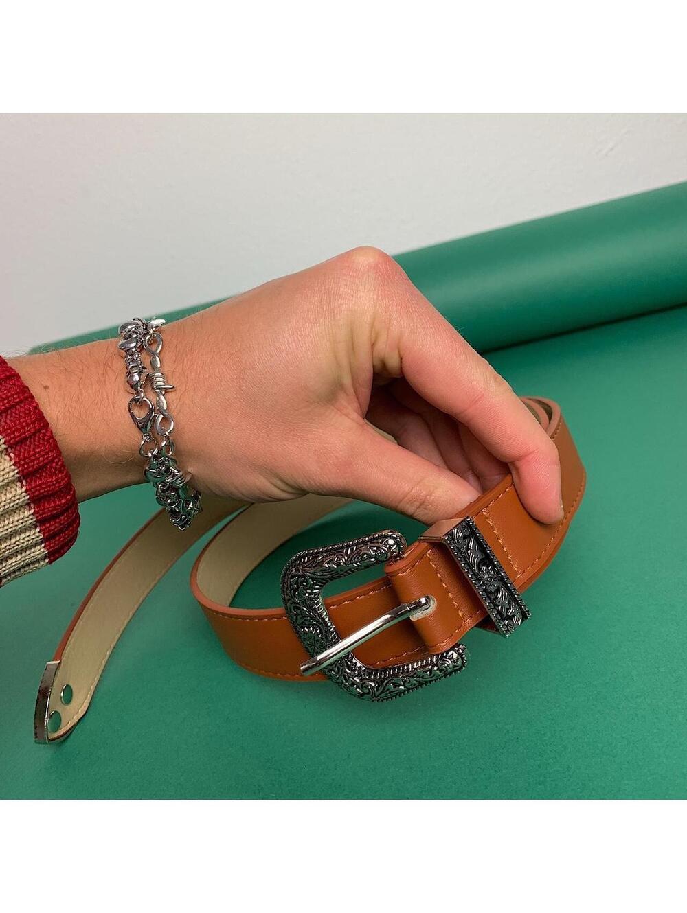 Vintage Brown Western Belt - Picture 6 of 8